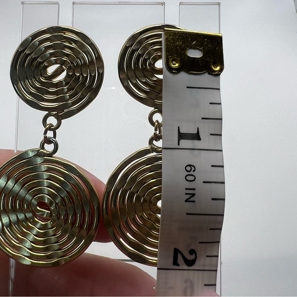 Gold Toned Hammered Spiral Earrings - Unmarked - Picture 4 of 5